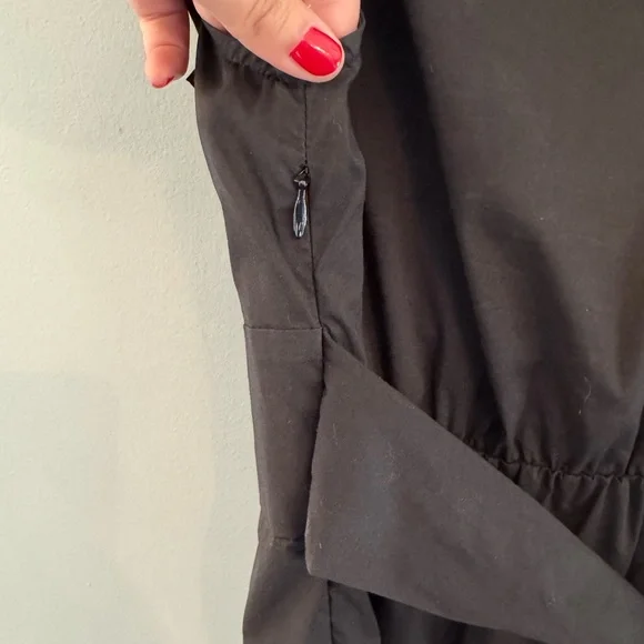 Unique Fornarina LBD - Black Ruffled Dress - Picture 6 of 7